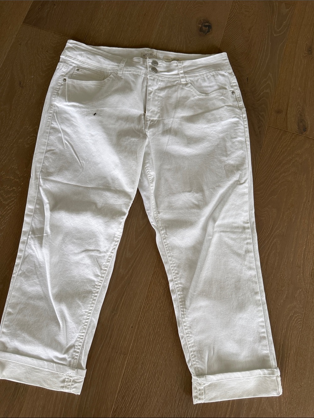 Angels White Capri Women's  Jeans
